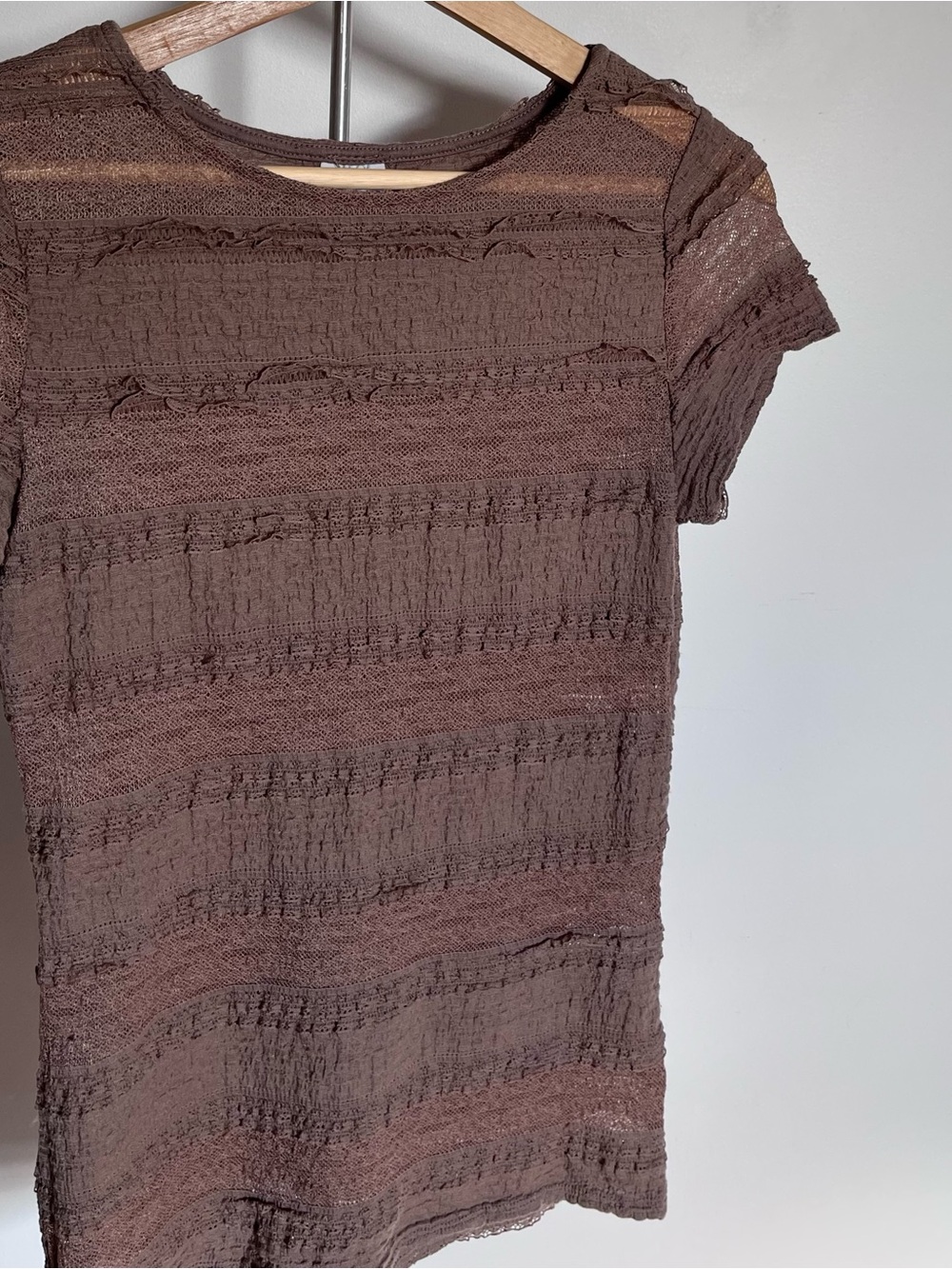 Suzy Shier Textured Short Sleeve Tee in Taupe Brown - Picture 2 of 8